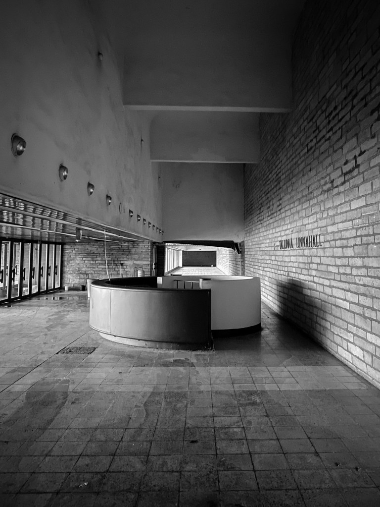 Exploring the Hidden Depths of Linnahall